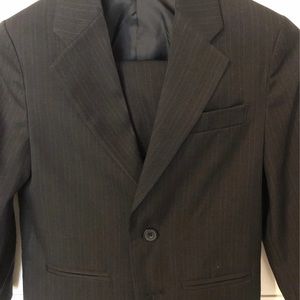 Boys ~ Arrow ~ Size 8 Suit ~ Includes Jacket & Pants